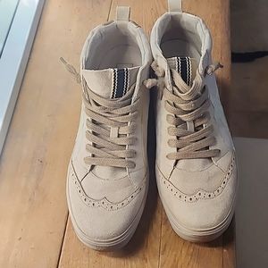 Shu Shop Hi Top Serana